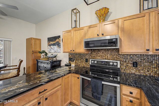 948 S LAWTHER Drive, Apache Junction, AZ 85120