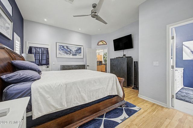 948 S LAWTHER Drive, Apache Junction, AZ 85120