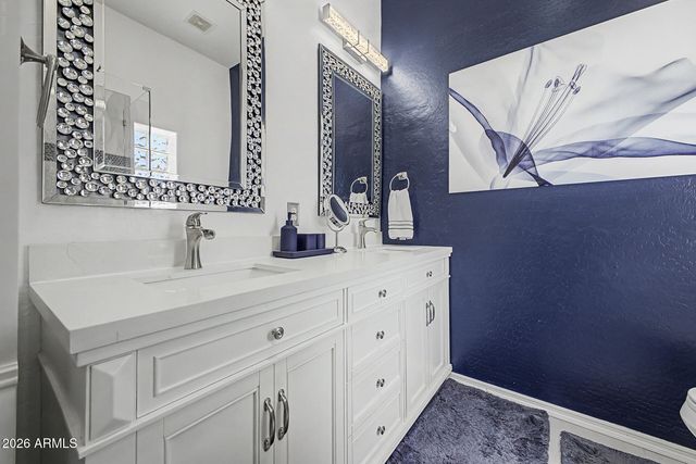 948 S LAWTHER Drive, Apache Junction, AZ 85120