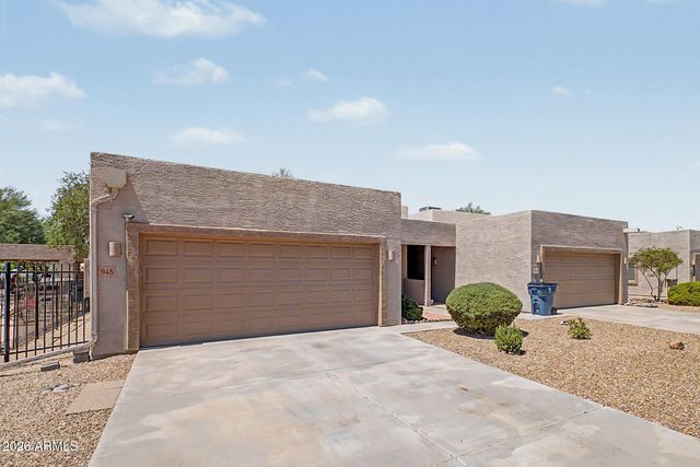 948 S LAWTHER Drive, Apache Junction, AZ 85120