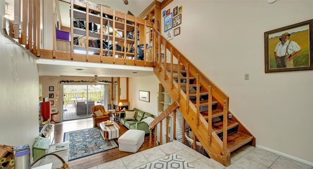 16158 Seahorse Drive, Houston, TX 77062