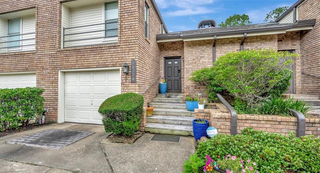 16158 Seahorse Drive, Houston, TX 77062