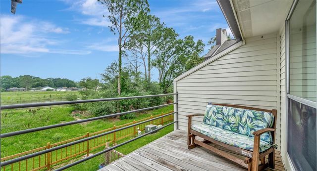 16158 Seahorse Drive, Houston, TX 77062