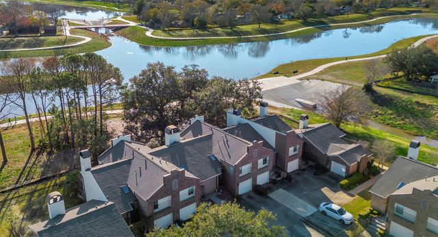 16158 Seahorse Drive, Houston, TX 77062