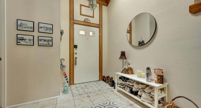 16158 Seahorse Drive, Houston, TX 77062