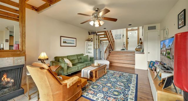 16158 Seahorse Drive, Houston, TX 77062