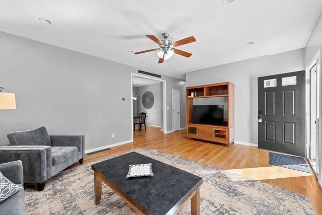 1677 Plymouth St, Bridgewater, MA 02324