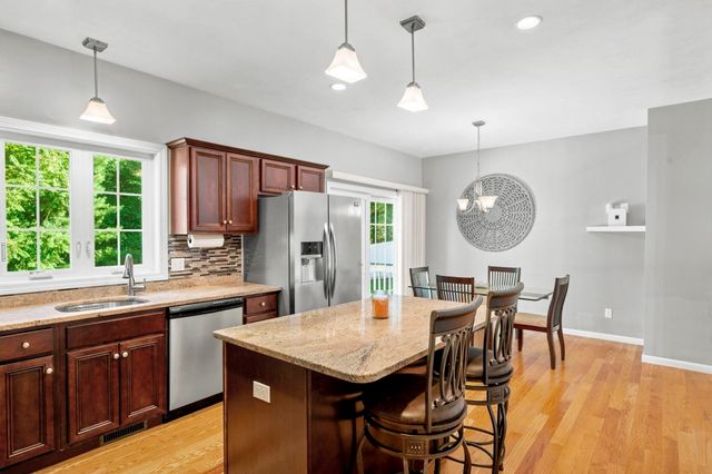 1677 Plymouth St, Bridgewater, MA 02324