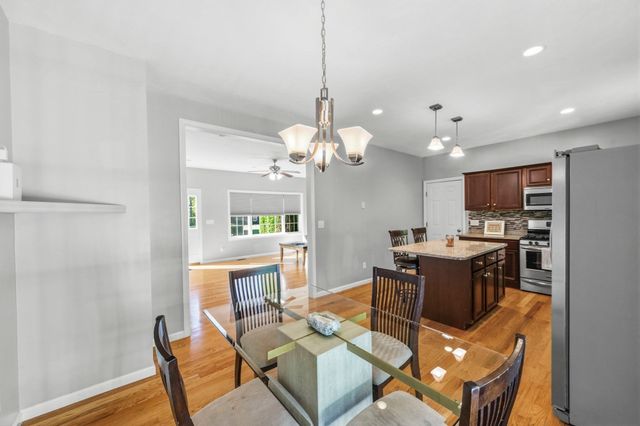 1677 Plymouth St, Bridgewater, MA 02324