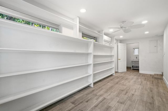 1777 NE 17th Street, Fort Lauderdale, FL 33305