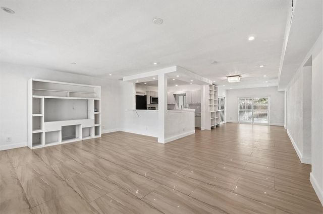 1777 NE 17th Street, Fort Lauderdale, FL 33305