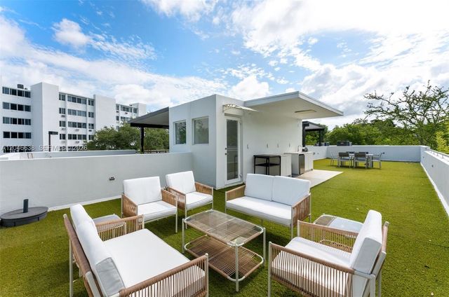 2908 Virginia St 2908, Miami, FL 33133