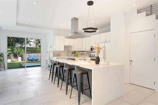 2908 Virginia St 2908, Miami, FL 33133
