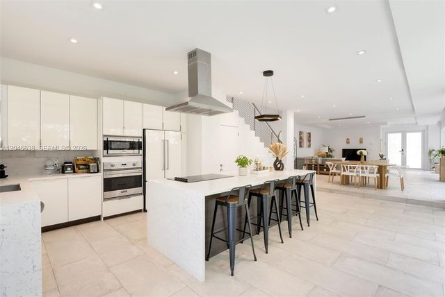 2908 Virginia St 2908, Miami, FL 33133