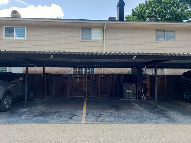 14333 Memorial Drive 99, Houston, TX 77079