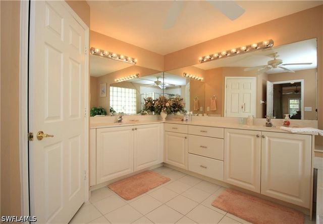 2322 Butterfly Palm DR, Naples, FL 34119