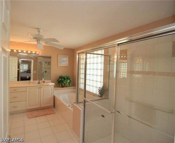 2322 Butterfly Palm DR, Naples, FL 34119