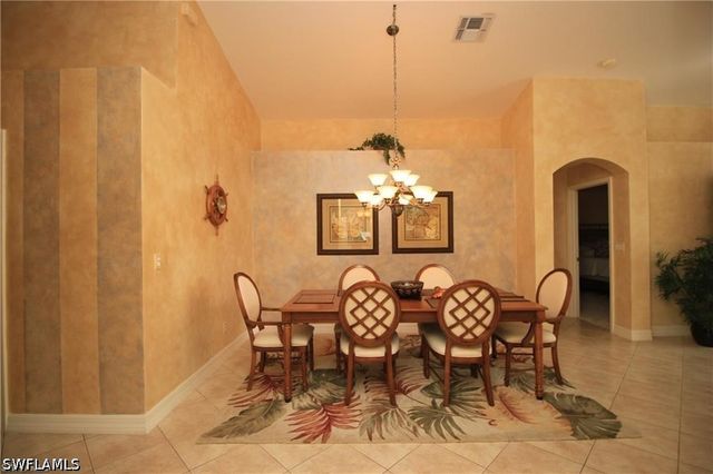 2322 Butterfly Palm DR, Naples, FL 34119