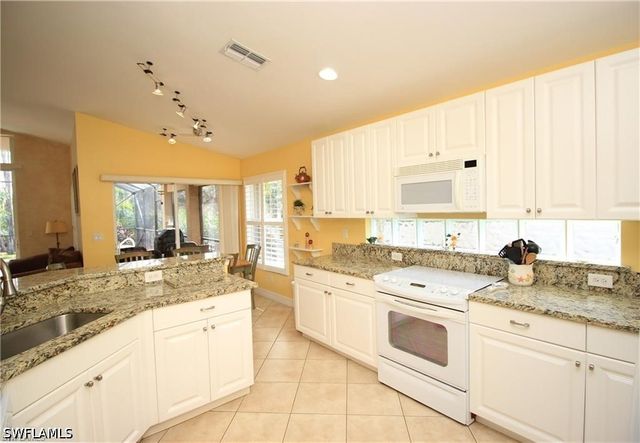 2322 Butterfly Palm DR, Naples, FL 34119