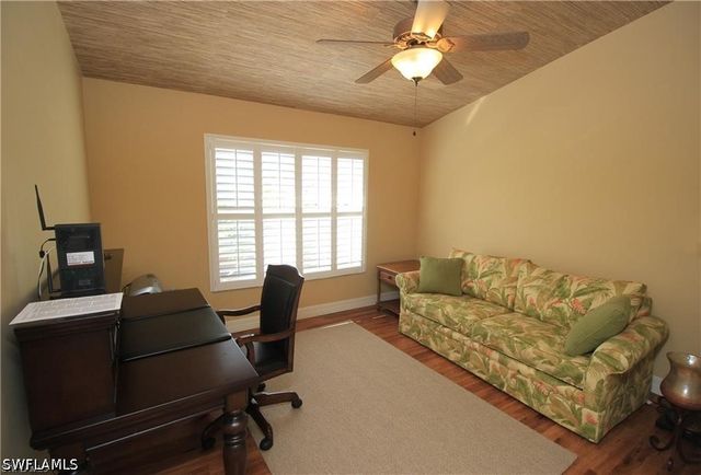 2322 Butterfly Palm DR, Naples, FL 34119
