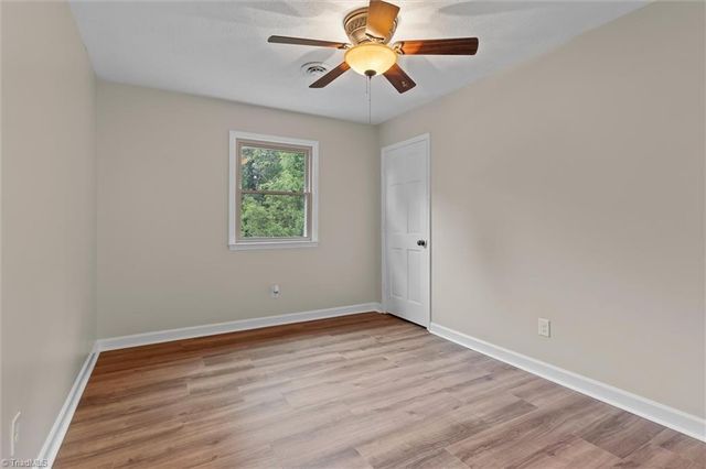 1912 Inman Circle, Mount Airy, NC 27030