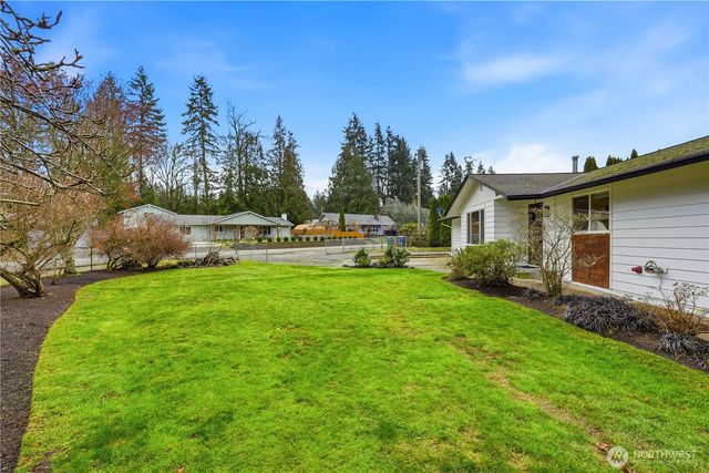 2824 95th Drive SE, Lake Stevens, WA 98258