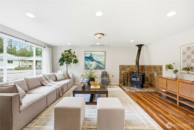 2824 95th Drive SE, Lake Stevens, WA 98258