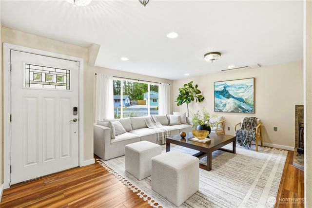 2824 95th Drive SE, Lake Stevens, WA 98258