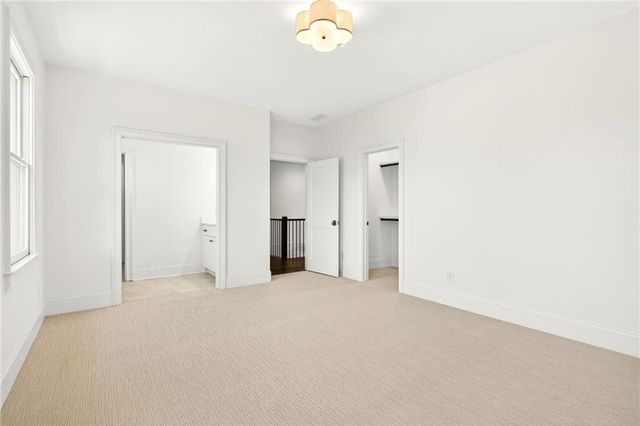 102 King Street, Roswell, GA 30075