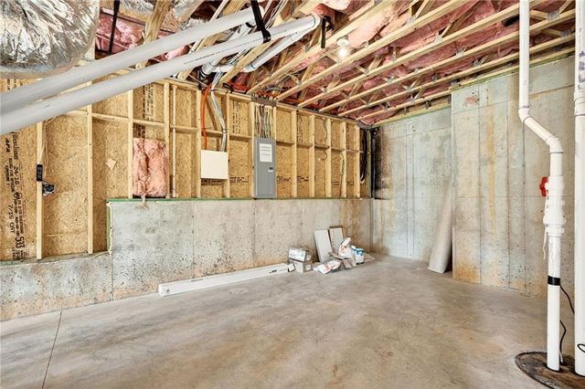 102 King Street, Roswell, GA 30075