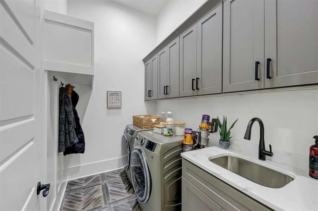 308 Traditions Court, Alpharetta, GA 30004