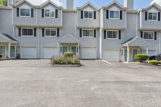 310 Boston Post Road 165, Waterford, CT 06385