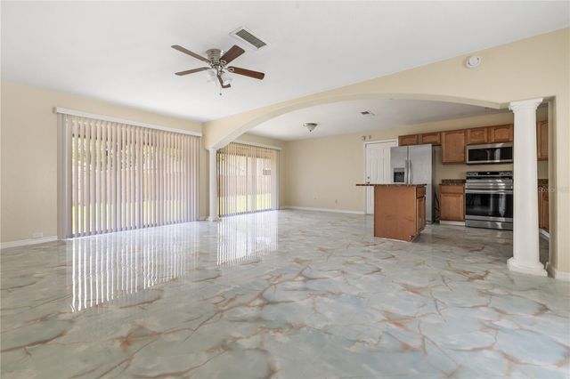 8517 RENALD BOULEVARD, Tampa, FL 33637