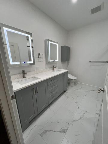 2009 Symmes Cir 2009, Arlington, MA 02474