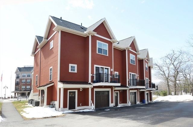 2009 Symmes Cir 2009, Arlington, MA 02474