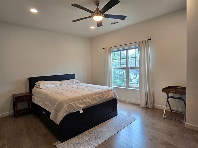 2009 Symmes Cir 2009, Arlington, MA 02474