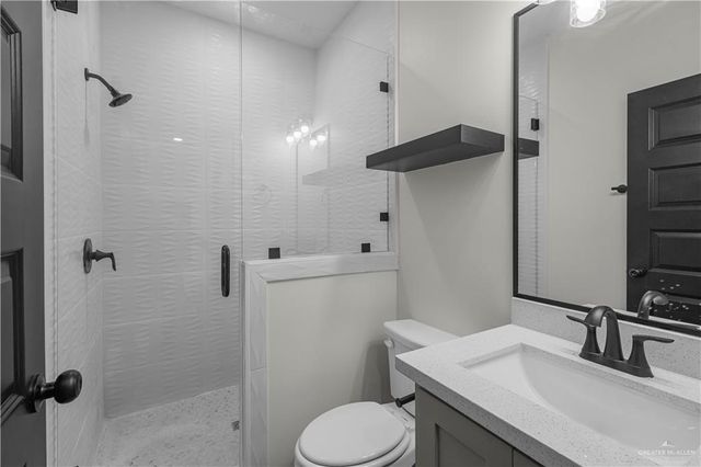 1003 Hidden Hills Street 2, Mission, TX 78572