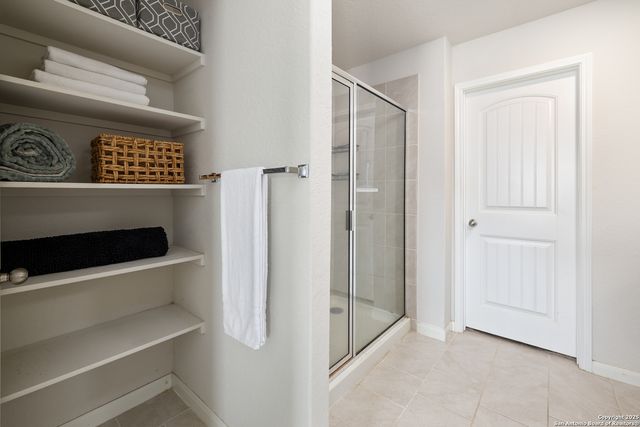 313 Northshore Trail, New Braunfels, TX 78130