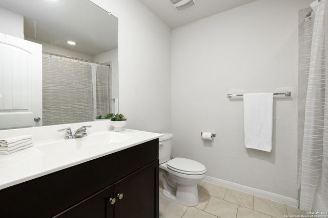 313 Northshore Trail, New Braunfels, TX 78130