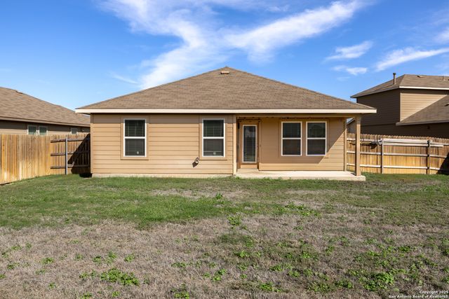 313 Northshore Trail, New Braunfels, TX 78130