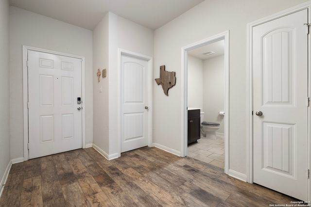 313 Northshore Trail, New Braunfels, TX 78130