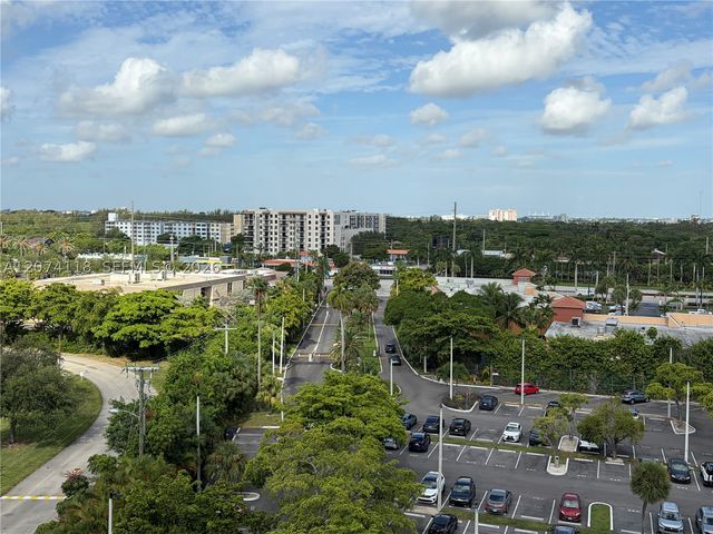 18011 Biscayne Blvd 905, Aventura, FL 33160
