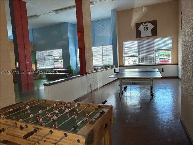 18011 Biscayne Blvd 905, Aventura, FL 33160