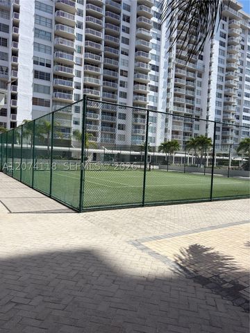 18011 Biscayne Blvd 905, Aventura, FL 33160