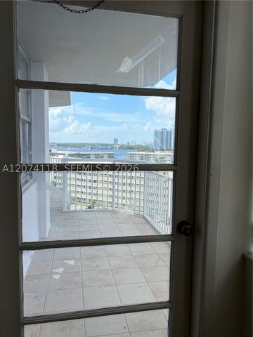 18011 Biscayne Blvd 905, Aventura, FL 33160