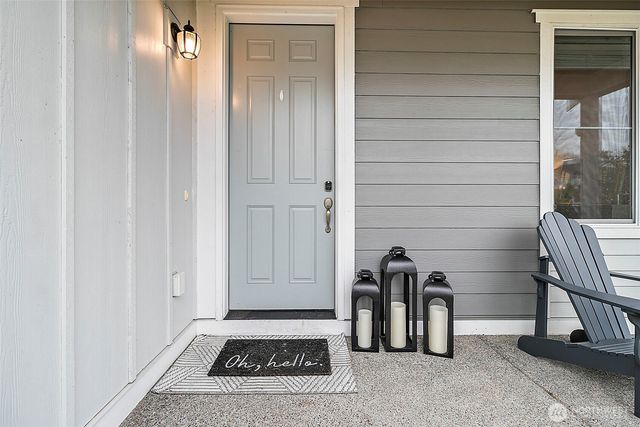 623 S Davis Street, Buckley, WA 98321