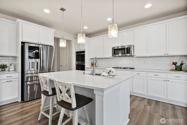 623 S Davis Street, Buckley, WA 98321