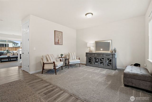 623 S Davis Street, Buckley, WA 98321