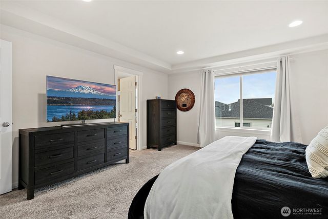 623 S Davis Street, Buckley, WA 98321