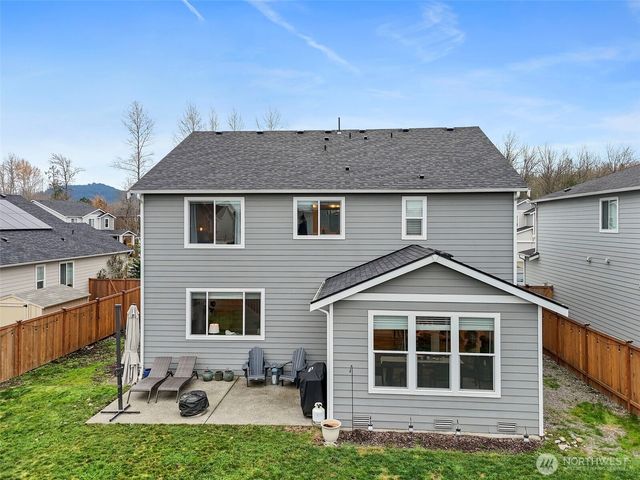 623 S Davis Street, Buckley, WA 98321